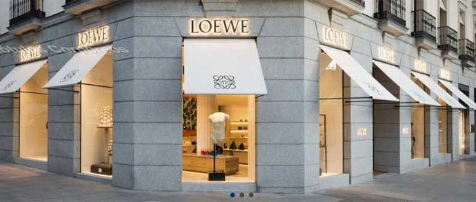 Letras corpóreas Loewe