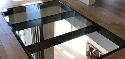 Suelos de cristal pisable transparente