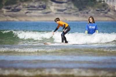 Surf para niños Cantabria