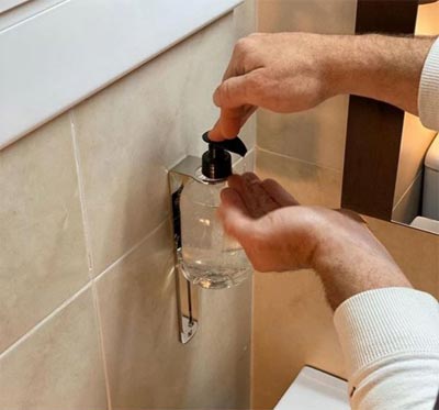 Dispensador gel con soporte