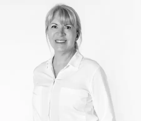 Doctora Alicia Rais