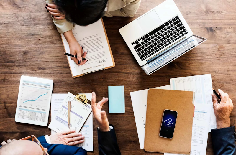 Servicios combinados de SEO y SEM