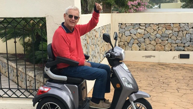 Scooter eléctrico para personas con movilidad reducida